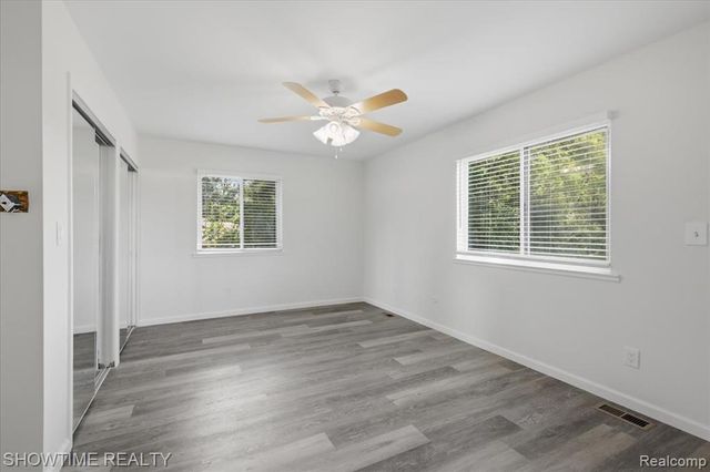 29255 Utley Road, Farmington Hills, MI 48334