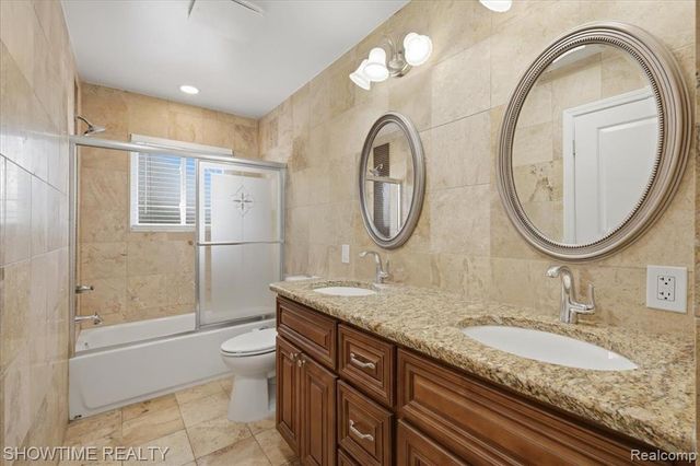 29255 Utley Road, Farmington Hills, MI 48334