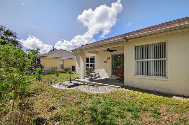 2005 GARDENIA LANDINGS LANE, Sun City Center, FL 33573