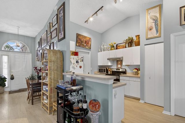 2005 GARDENIA LANDINGS LANE, Sun City Center, FL 33573