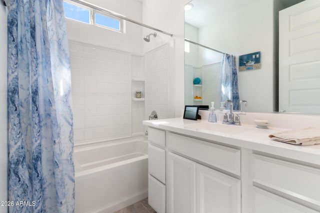 17237 W WEST WIND Drive, Surprise, AZ 85387