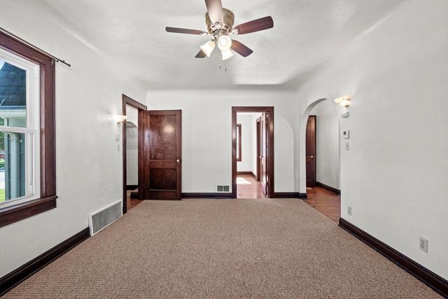 1851 PREBLE AVENUE, Green Bay, WI 54302