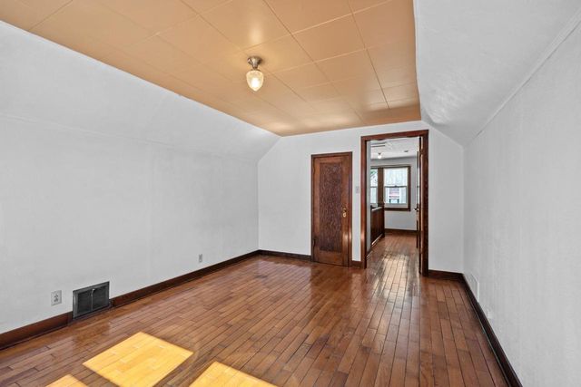 1851 PREBLE AVENUE, Green Bay, WI 54302