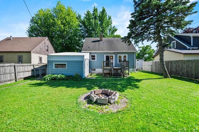 1851 PREBLE AVENUE, Green Bay, WI 54302