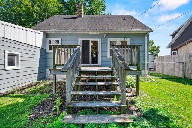 1851 PREBLE AVENUE, Green Bay, WI 54302