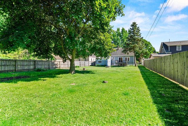 1851 PREBLE AVENUE, Green Bay, WI 54302