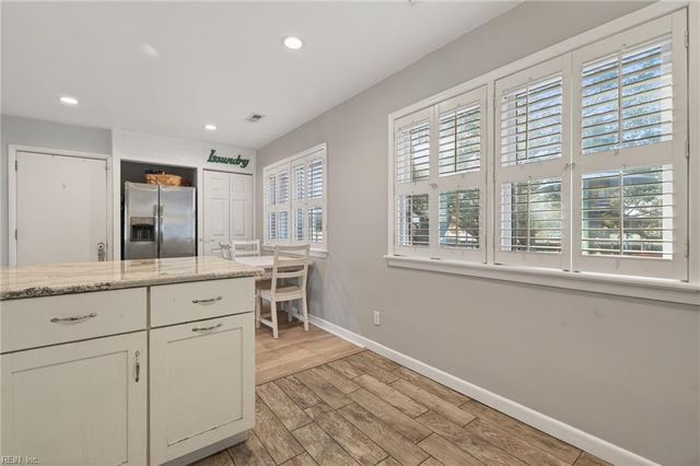 2905 Lynnhaven DR, Virginia Beach, VA 23451