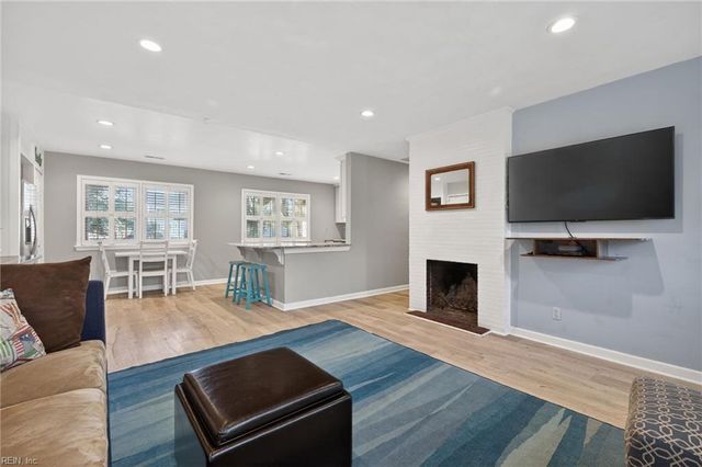 2905 Lynnhaven DR, Virginia Beach, VA 23451