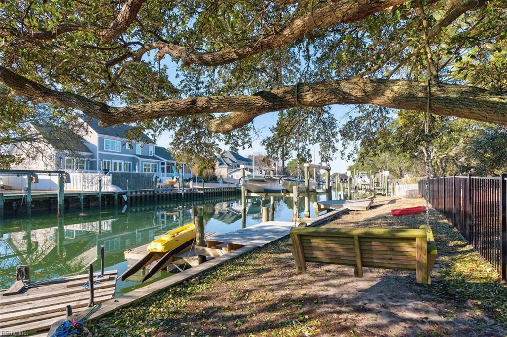 2905 Lynnhaven DR, Virginia Beach, VA 23451