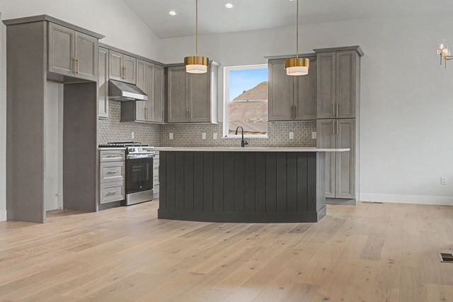 2312 Rocky Knoll Court, Grand Junction, CO 81507