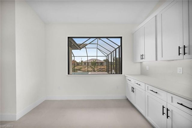 634 SE 1st TER, Cape Coral, FL 33990