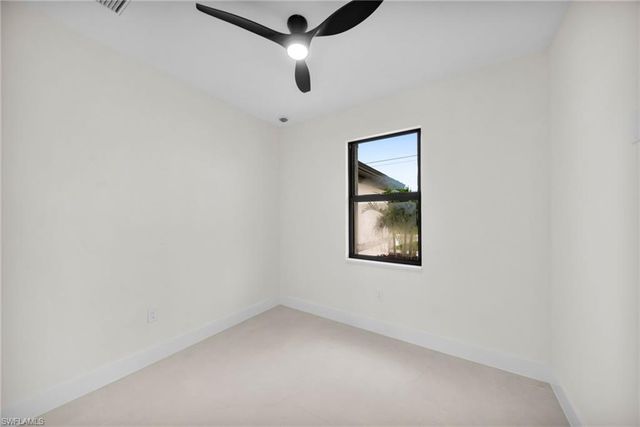 634 SE 1st TER, Cape Coral, FL 33990