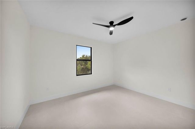 634 SE 1st TER, Cape Coral, FL 33990