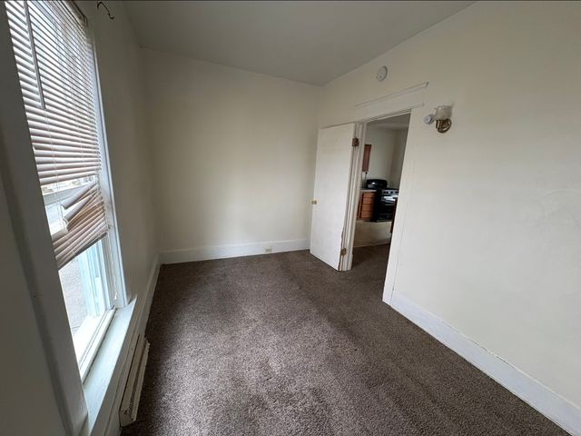 806 HESS Avenue, Erie, PA 16503