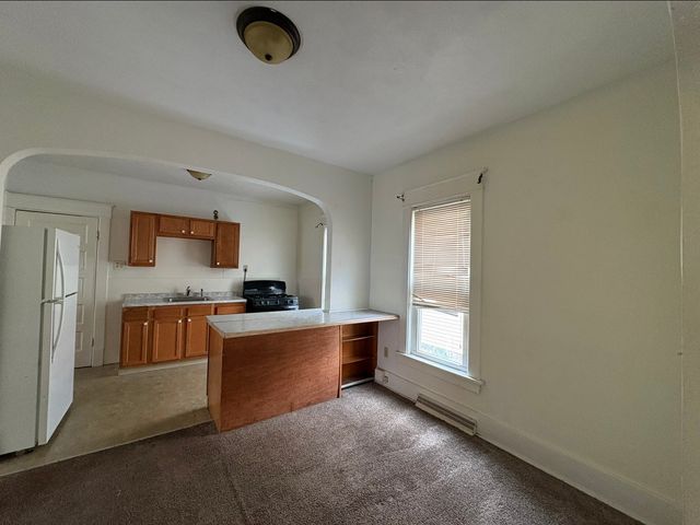 806 HESS Avenue, Erie, PA 16503