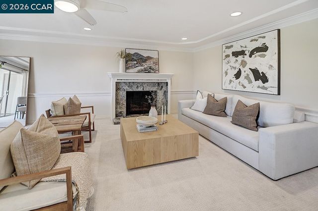 1605 Ptarmigan Dr 1B, Walnut Creek, CA 94595