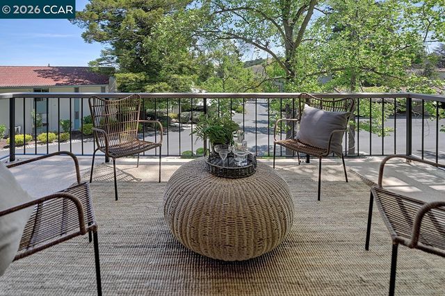1605 Ptarmigan Dr 1B, Walnut Creek, CA 94595