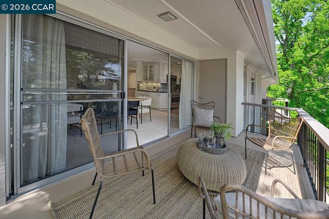 1605 Ptarmigan Dr 1B, Walnut Creek, CA 94595