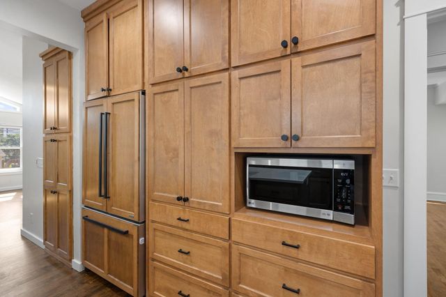 5705 Pleasant Avenue, Minneapolis, MN 55419
