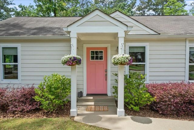 1975 Mcafee Place, Decatur, GA 30032
