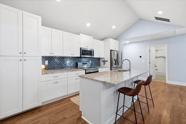 1975 Mcafee Place, Decatur, GA 30032
