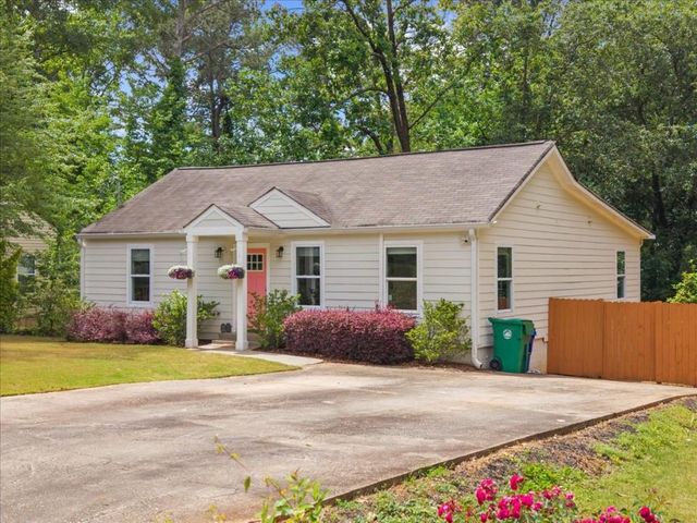 1975 Mcafee Place, Decatur, GA 30032