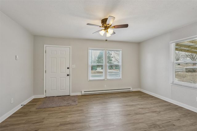 508 E 21st Street S, Newton, IA 50208