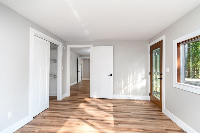 4911 Sturgeon Creek Parkway, Midland, MI 48640