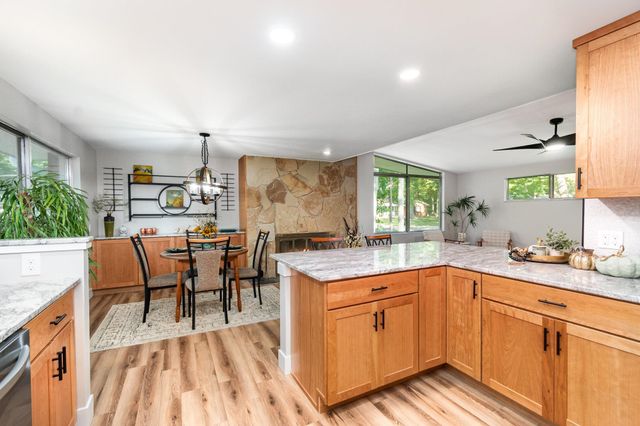 4911 Sturgeon Creek Parkway, Midland, MI 48640