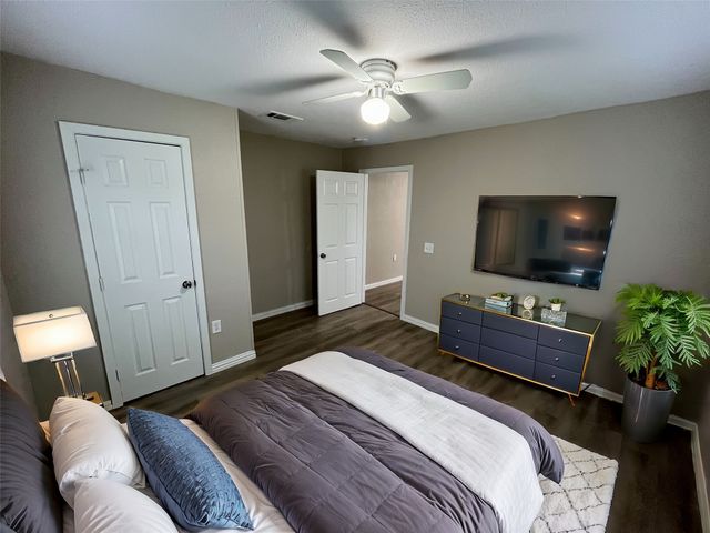 8335 Tenino Street, Dallas, TX 75217