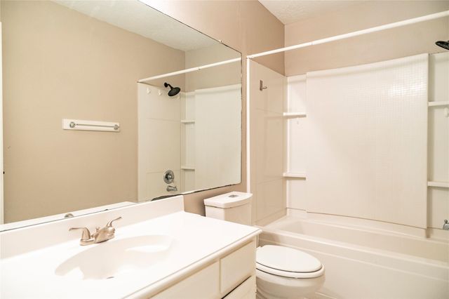 3523 Ashlock Drive, Houston, TX 77082
