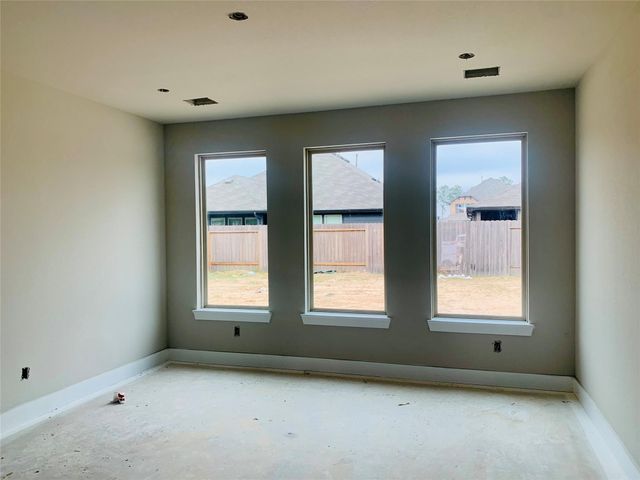 21709 Southern Valley Lane, New Caney, TX 77357