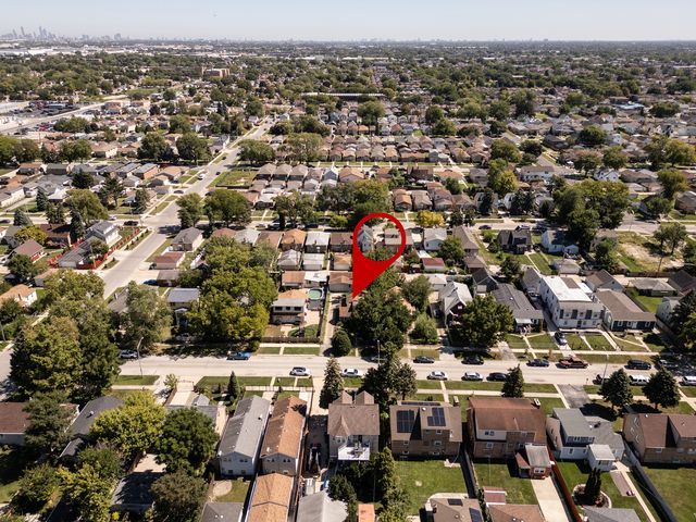 4821 S Lotus Avenue, Chicago, IL 60638