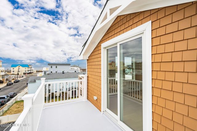 51 Sampson Avenue, Seaside Heights, NJ 08751