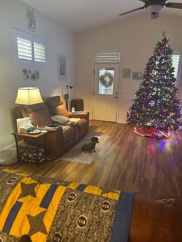 489 MEANDERING WAY, Polk City, FL 33868