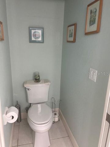 489 MEANDERING WAY, Polk City, FL 33868