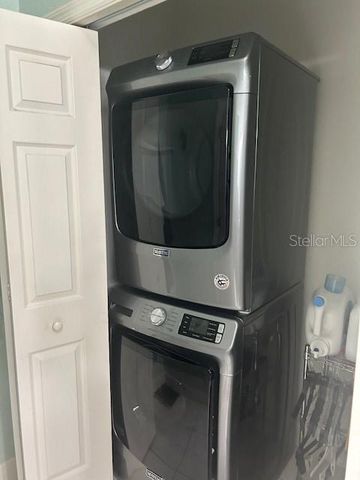 489 MEANDERING WAY, Polk City, FL 33868