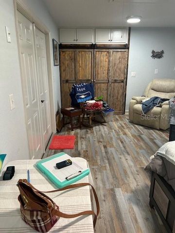 489 MEANDERING WAY, Polk City, FL 33868