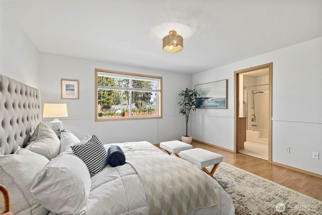 4926 Forest Drive, Everett, WA 98203