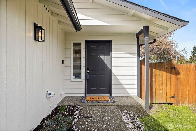 4926 Forest Drive, Everett, WA 98203