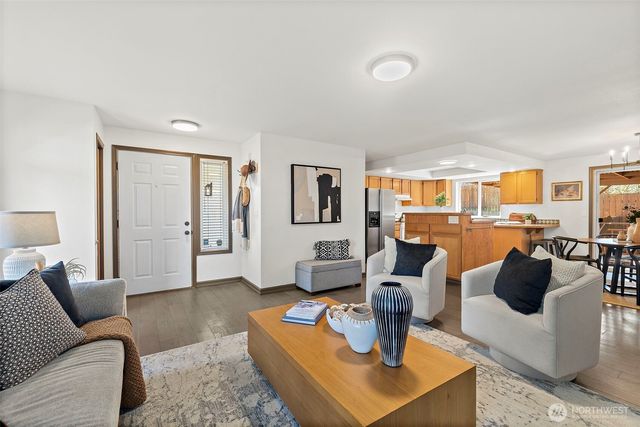 4926 Forest Drive, Everett, WA 98203