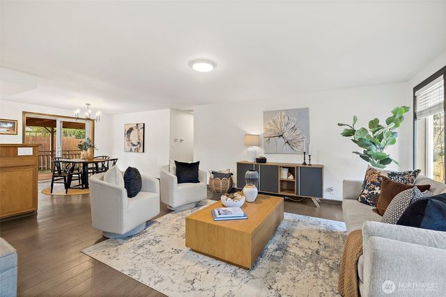 4926 Forest Drive, Everett, WA 98203