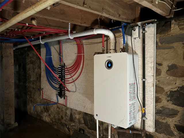 438 CIRCUIT Street, Waterford, PA 16441