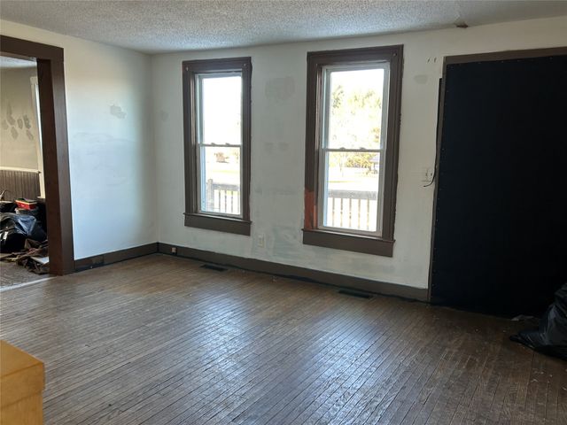 438 CIRCUIT Street, Waterford, PA 16441