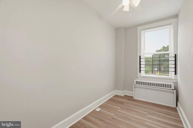 821 PONTIAC, Baltimore, MD 21225
