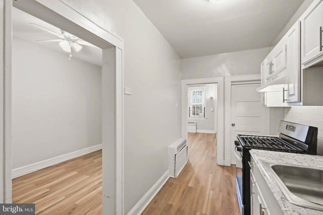 821 PONTIAC, Baltimore, MD 21225