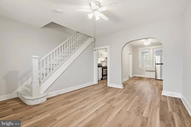 821 PONTIAC, Baltimore, MD 21225