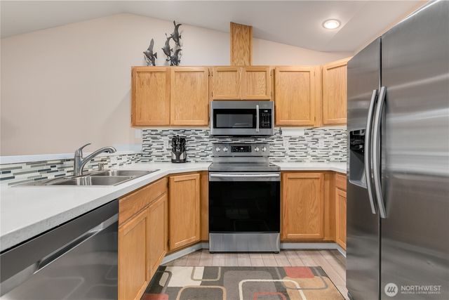 22418 Bluewater Drive SE, Yelm, WA 98597