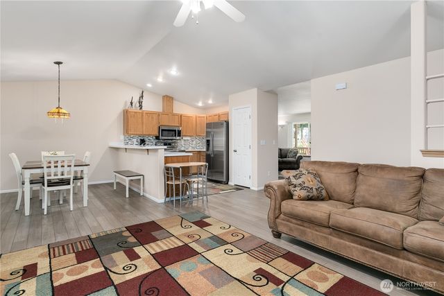 22418 Bluewater Drive SE, Yelm, WA 98597