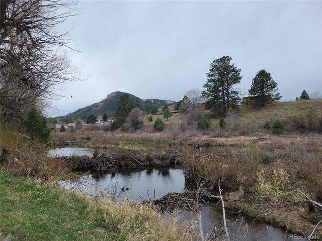 9071 S Frink Rd, Larkspur, CO 80118